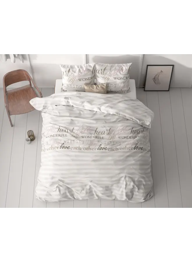 Sleeptime Dekbedovertrek Pinky Words Roze - Microvezel