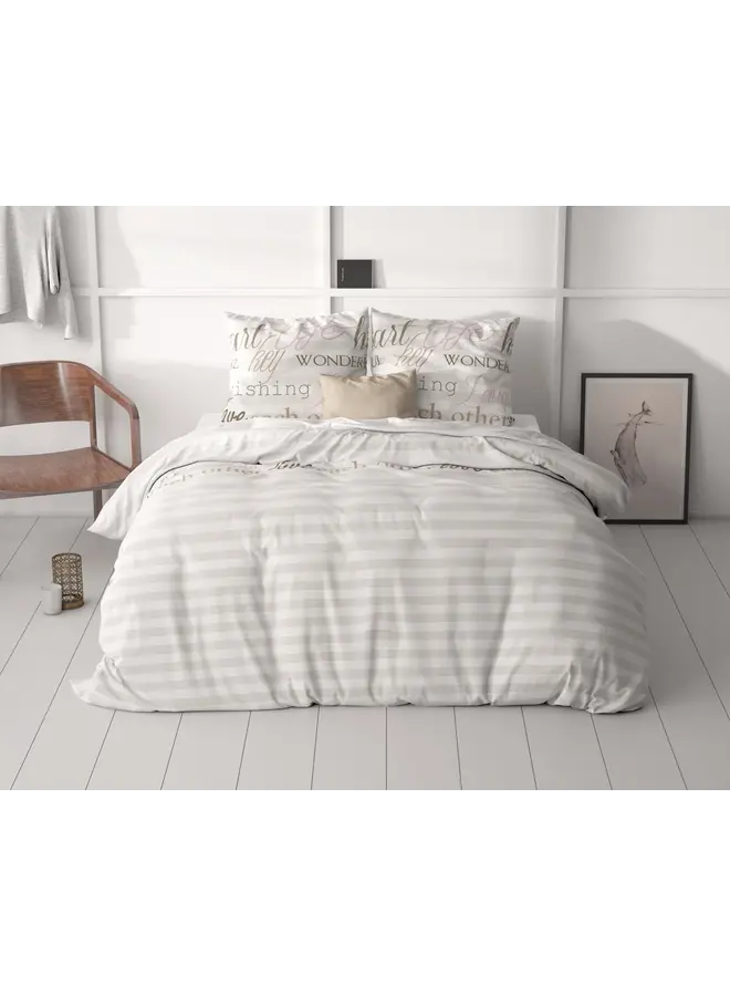 Sleeptime Dekbedovertrek Pinky Words Roze - Microvezel