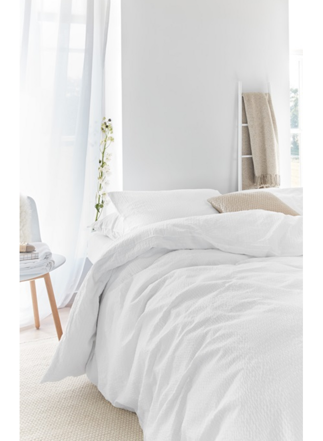 Beddinghouse Dekbedovertrek Wave Wit - Seersucker Katoen