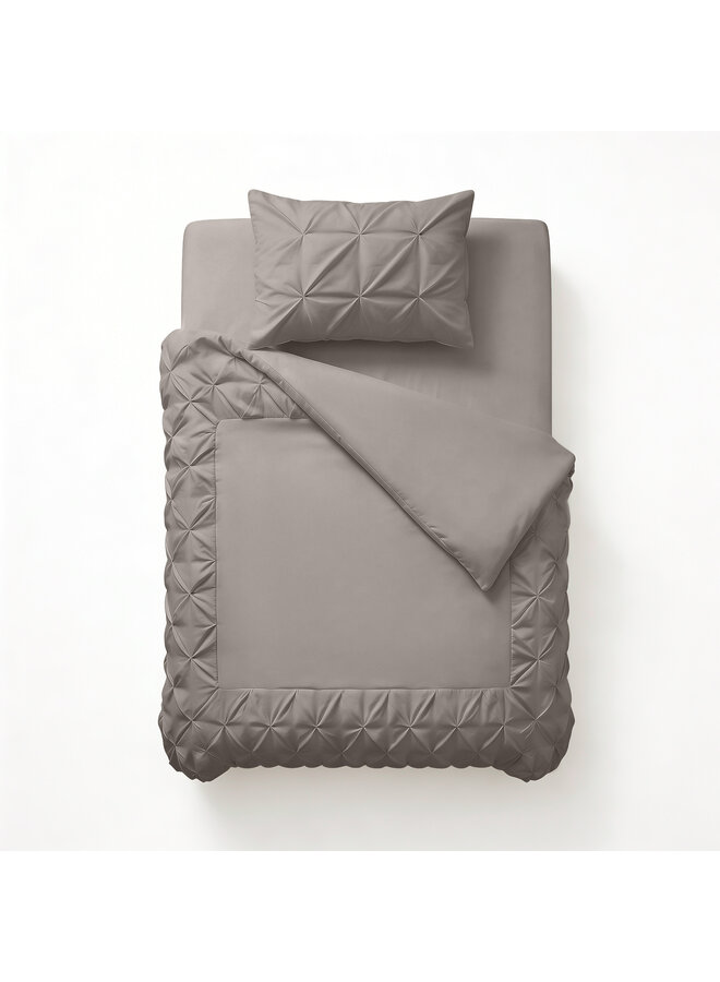 Sleeptime Dekbedovertrek Border Pintuck Taupe/Grijs - Microvezel