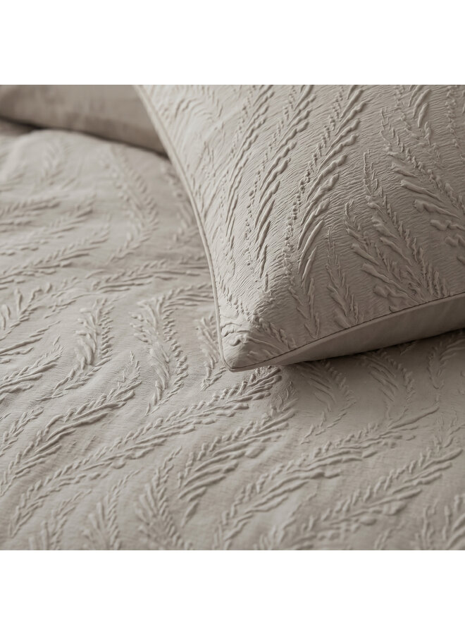 Sleeptime Lazy Dekbed Rafa Taupe - Met Kussenslopen - Microvezel