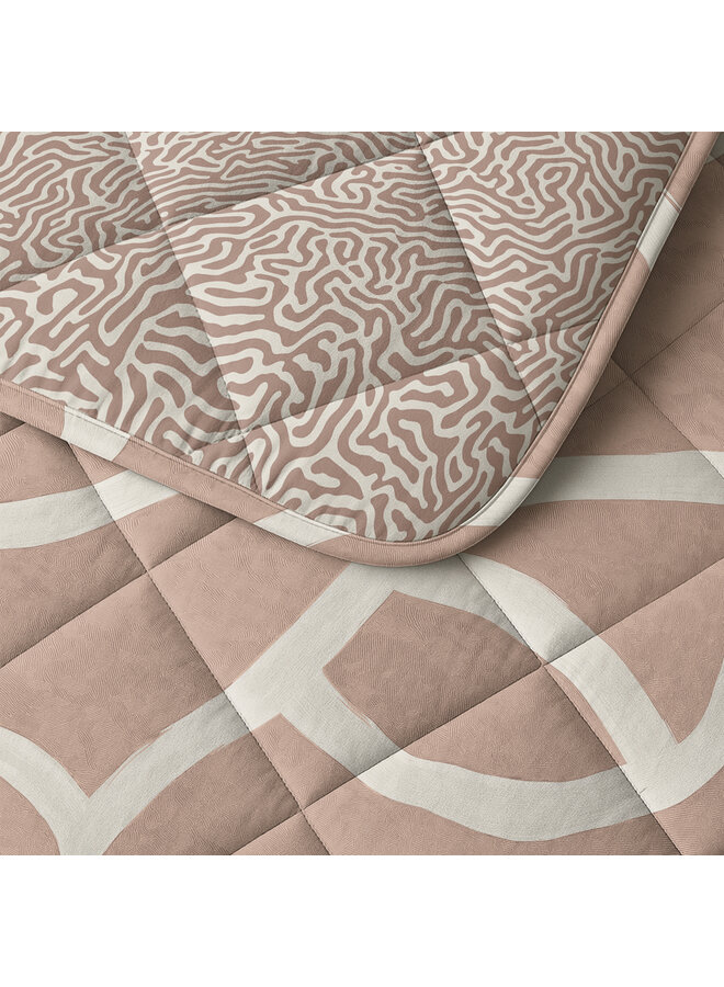 Sleeptime Lazy Dekbed Shapes Zand - Met Kussenslopen - Microvezel