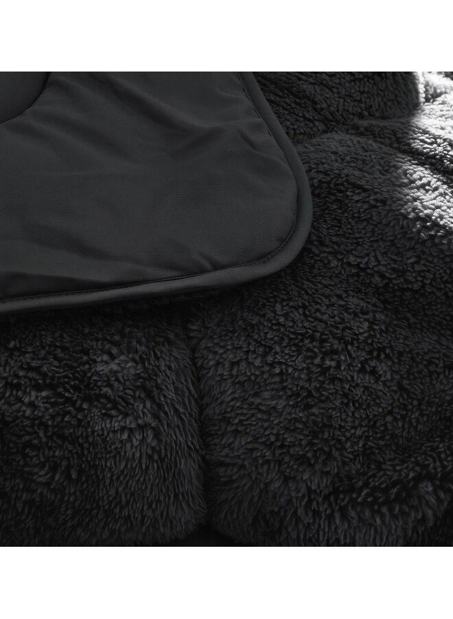 Sleeptime Lazy Dekbed Uni Zwart - Met Kussenslopen - Teddystof
