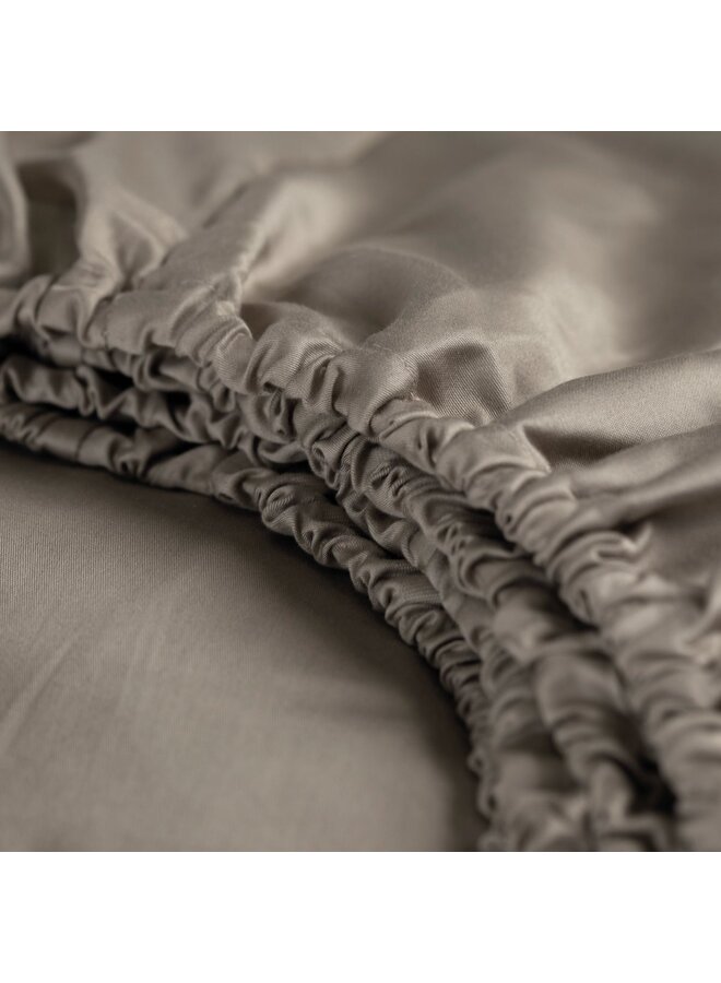 Cinderella Hoeslaken Sunday Taupe - Katoensatijn