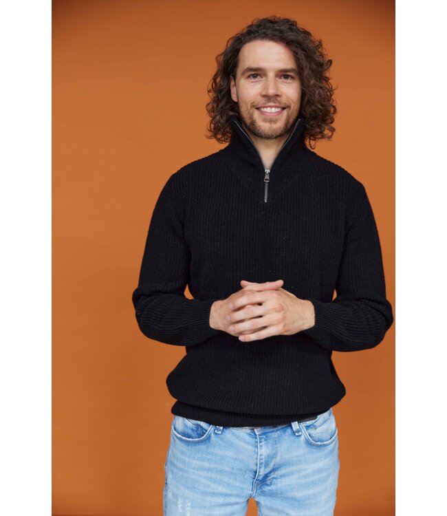 Essential Nautic Sweater - Black