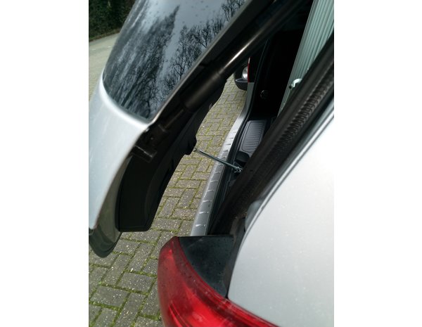 Hundos Kofferbaksluiter 25 cm zilver