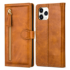 iPhone 15 Plus hoesje -  Bookcase -  Pasjeshouder -  Portemonnee -  Rits -  Kunstleer -  Lichtbruin