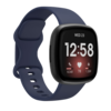 Bandje geschikt voor Fitbit Versa/Sense - Geschikt voor Fitbit Sense 1/2/ Fitbit Versa 3/4 - Maat S - Horlogebandje - Siliconen - Donkerblauw