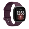 Bandje geschikt voor Fitbit Versa/Sense - Geschikt voor Fitbit Sense 1/2/ Fitbit Versa 3/4 - Maat S - Horlogebandje - Siliconen - Bordeaux Rood