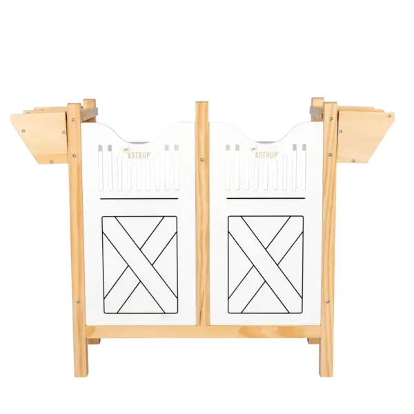 ByASTRUP Paardenbox voor 4 stokpaarden