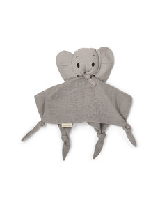 Nuuroo Arie hugging cloth