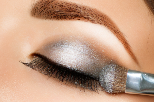 Grey eyeshadow tutorial Grey eyeshadow tutorial
