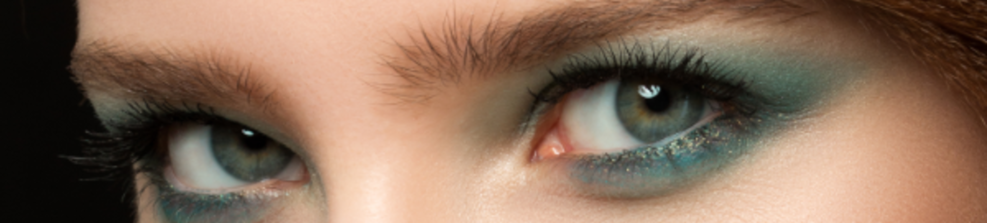 Tutorial de sombra de ojos azul-verde