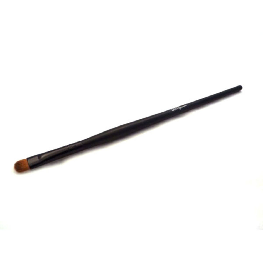 https://cdn.webshopapp.com/shops/326452/files/390487378/1000x1000x2/eyeshadow-brush-small.jpg