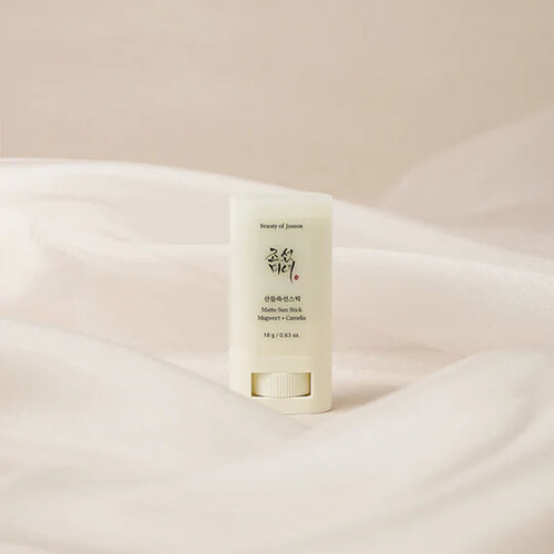 Beauty of Joseon Matte Sun Stick : Mugwort + Camelia Beauty of Joseon Matte Sun Stick : Mugwort + Camelia