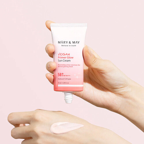 Mary & May Vegan Primer Glow Sun Cream SPF50+ PA++++ Mary & May Vegan Primer Glow Sun Cream SPF50+ PA++++