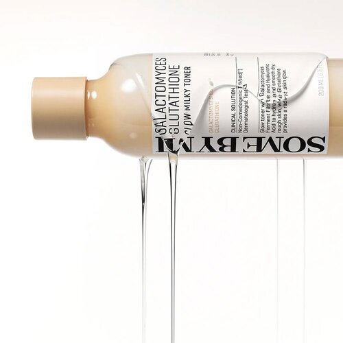 Some By Mi Galactomyces Glutathione Glow Milky Toner Some By Mi Galactomyces Glutathione Glow Milky Toner