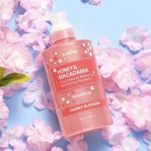 Kundal Honey & Macadamia Nature Cherry Blossom Edition Kundal Honey & Macadamia Nature Cherry Blossom Edition