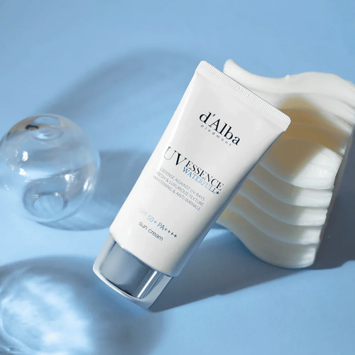 Waterfull Essence Sun Cream SPF50+ PA++++ Waterfull Essence Sun Cream SPF50+ PA++++
