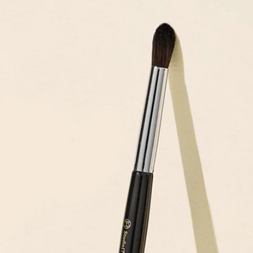 Studio 17 Nose Shading Brush 445