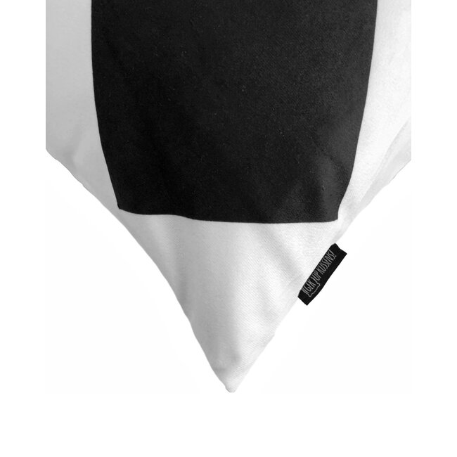 Big Black Cross | 45 x 45 cm | Kussenhoes | Katoen
