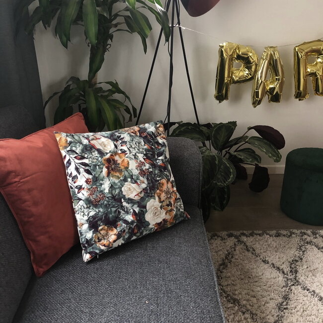 Classic Flowers | 45 x 45 cm | Kussenhoes | Katoen/Polyester