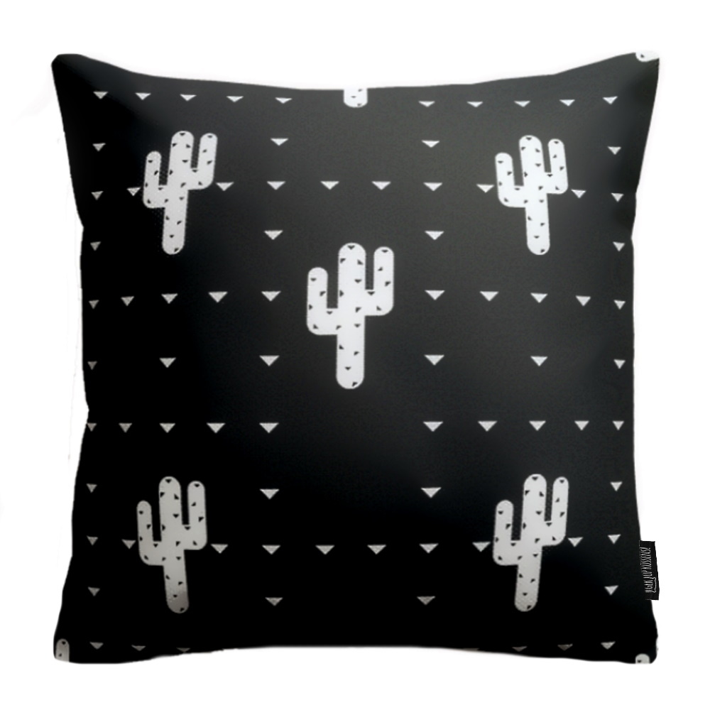 Losjes Uitstroom houding Black Cactus | 45 x 45 cm | Kussenhoes | Katoen/Polyester | Gek op kussens!