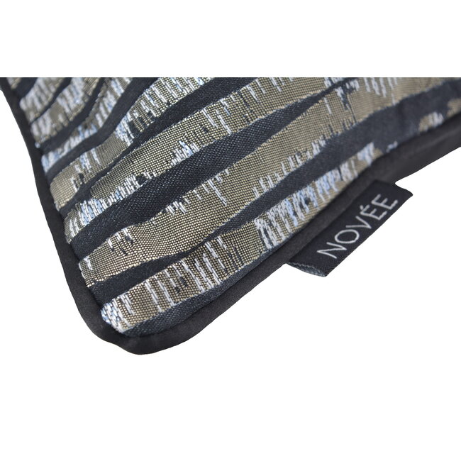 Silver Lines | 45 x 45 cm | Kussenhoes | Jacquard/Polyester