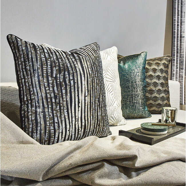 Silver Lines Kussenhoes | 45x45 cm | Jacquard/Polyester