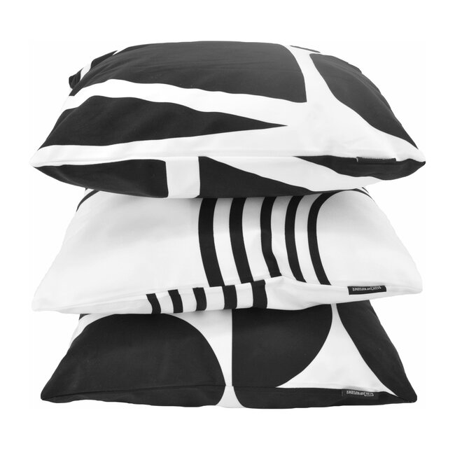 Sierkussen Black Shapes #2 | 45 x 45 cm | Katoen/Polyester