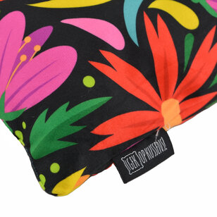 Bold Tulip #2 Kussenhoes | 45x45 cm | Katoen/Polyester