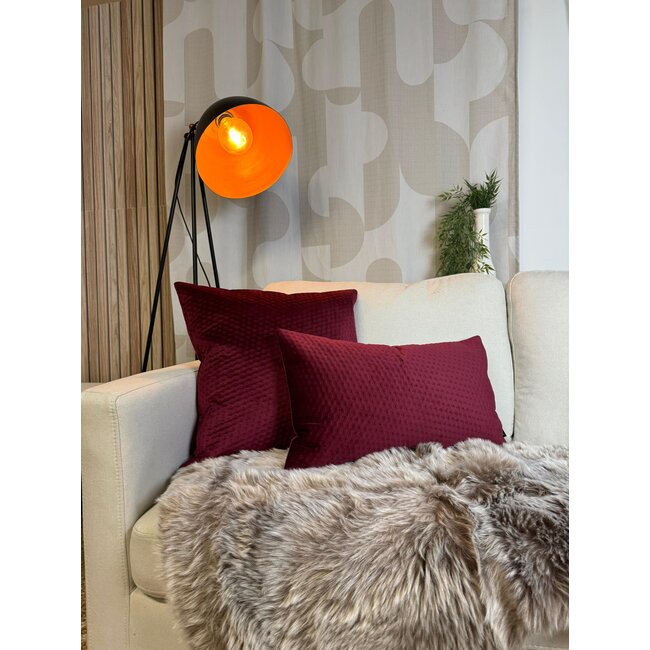 Sierkussen Red Velvet Button | 30 x 50 cm | Velvet/Polyester