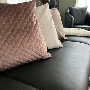 Nera Velvet Brown Kissenbezug | 45x45 cm | Polyester