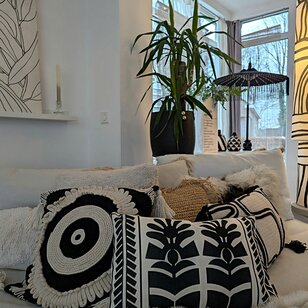 Tova Zwart Kussenhoes | 30x50 cm | Katoen/Linnen