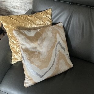 Golden Wave Kussenhoes | 45x45 cm | Jacquard/Polyester