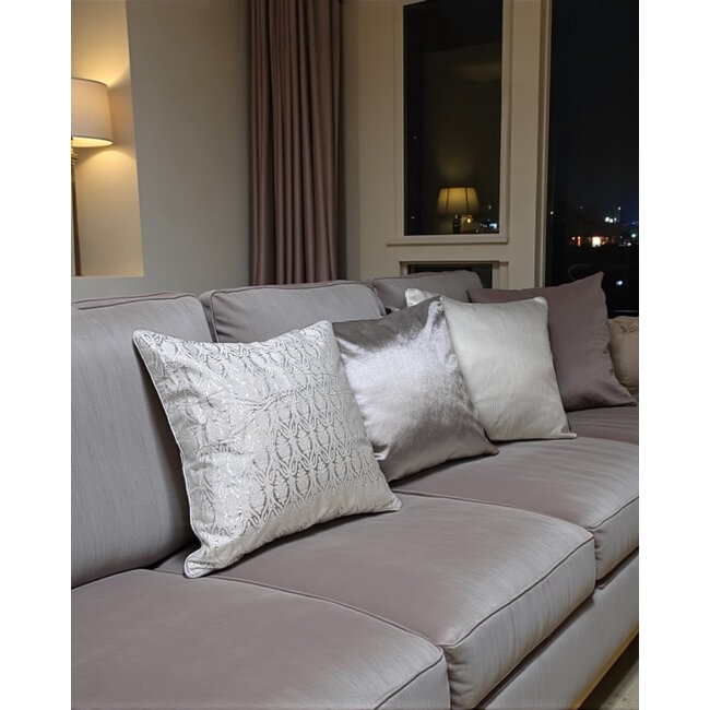 Nura White/Silver Kissenbezug | 45x45 cm | Polyester