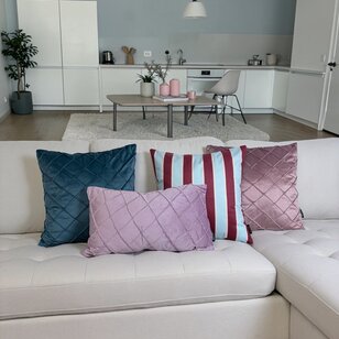 Velvet Cross Lila Kussenhoes | 30x50 cm | Velvet/Polyester