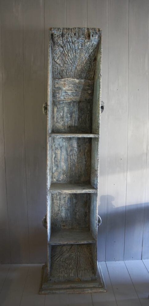 Oude houten bootkast India Oude houten bootkast India