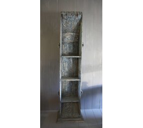 Oude houten bootkast India Oude houten bootkast India