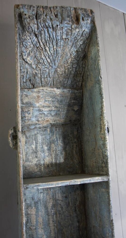 Oude houten bootkast India Oude houten bootkast India