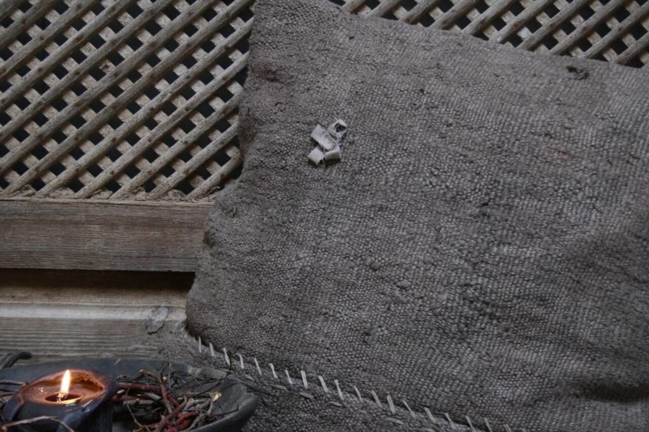 Kussen linnen bruin taupe grijs Kussen linnen bruin taupe grijs