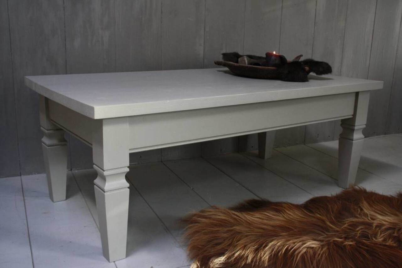 Grijze bijzettafel 130 cm