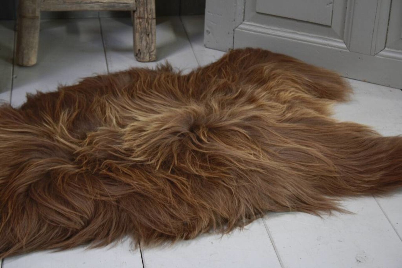 Schapenvacht IJslander natuurlijk bruin 70 x 130 cm Schapenvacht IJslander natuurlijk bruin 70 x 130 cm