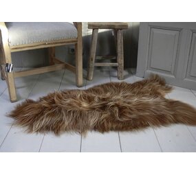 Schapenvacht IJslander geverfd bruin Schapenvacht IJslander geverfd bruin