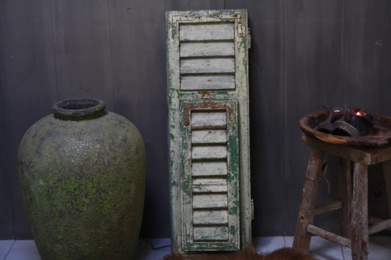 Brocante oud houten Frans luik Groen 100 x 32 cm Brocante oud houten Frans luik Groen 100 x 32 cm