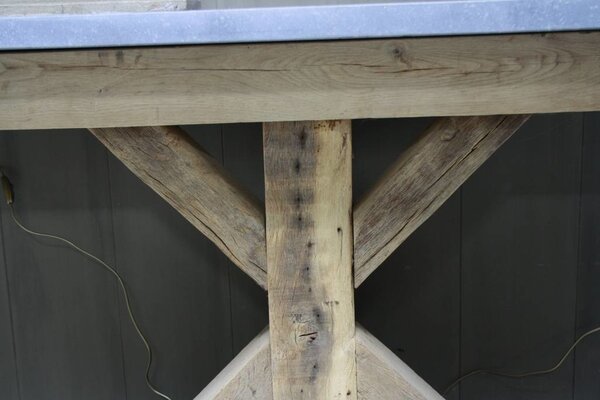 * Verkocht Sidetable oud eikenhout met Belgisch hardstenen blad 200 cm * Verkocht Sidetable oud eikenhout met Belgisch hardstenen blad 200 cm