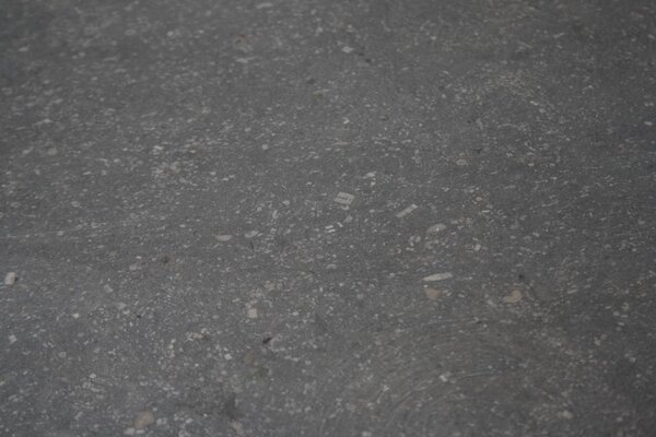 * Verkocht Sidetable oud eikenhout met Belgisch hardstenen blad 200 cm * Verkocht Sidetable oud eikenhout met Belgisch hardstenen blad 200 cm