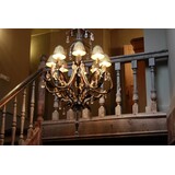 Charlene Kroonluchter ijzer en kristal met organza kapjes Charlene Kroonluchter ijzer en kristal met organza kapjes