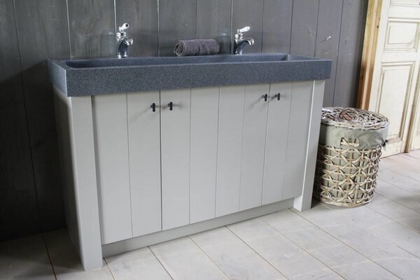 Landelijk badkamermeubel Dieke grijs met dubbele spoelbak graniet 140 cm Landelijk badkamermeubel Dieke grijs met dubbele spoelbak graniet 140 cm