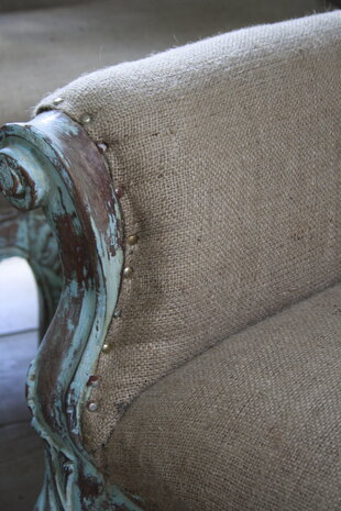 Fauteuil Ralph Lauren stijl stof met houtsnijwerk Fauteuil Ralph Lauren stijl stof met houtsnijwerk